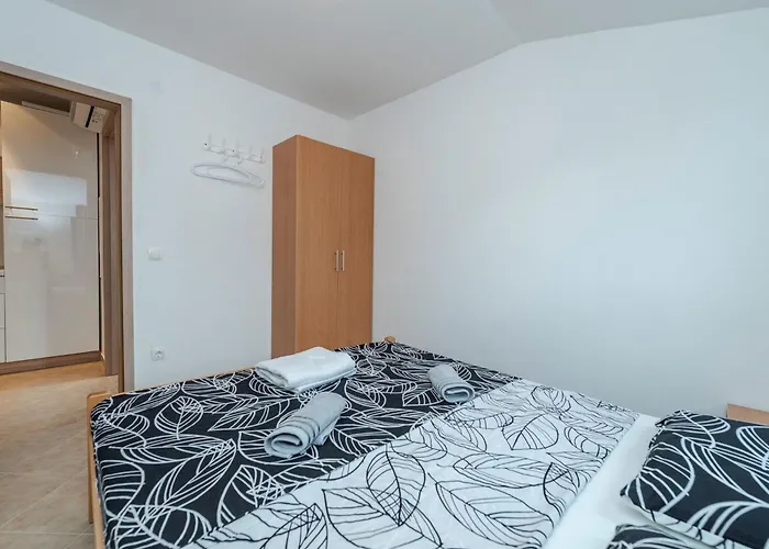 Simic 1 By Interhome Apartment Vir